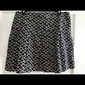 Burberry Nautical navy size zip skirt